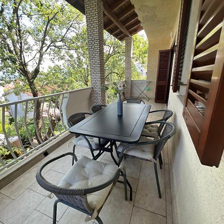 Moro Apartment Malinska Exterior foto